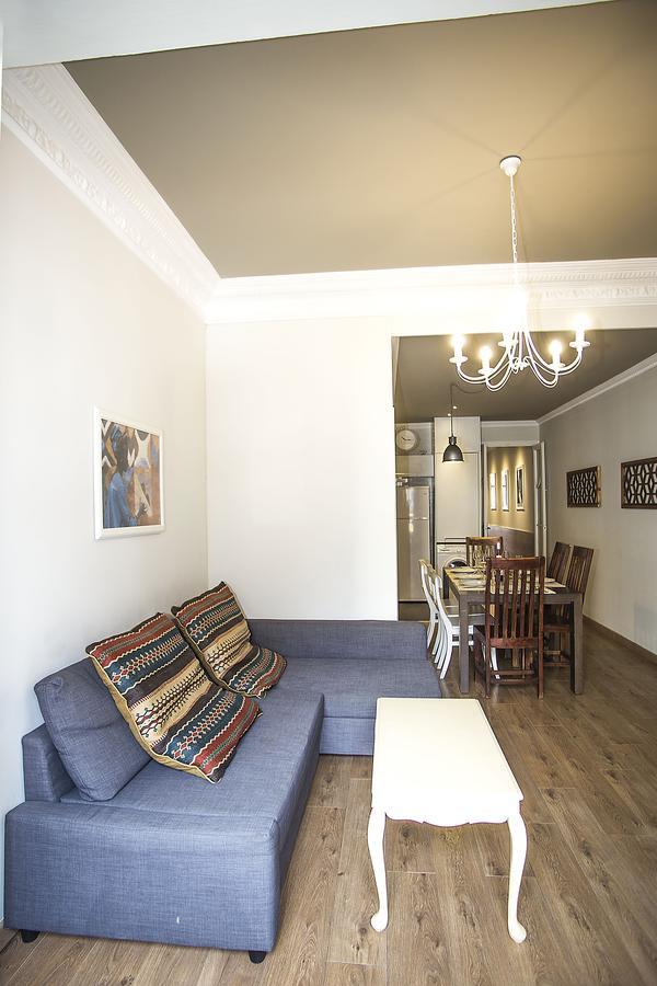 Mai & Maud Paralel Apartment Barcelona Exterior photo