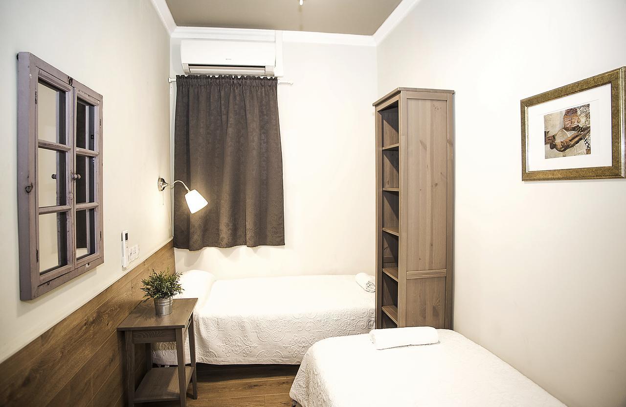 Mai & Maud Paralel Apartment Barcelona Exterior photo