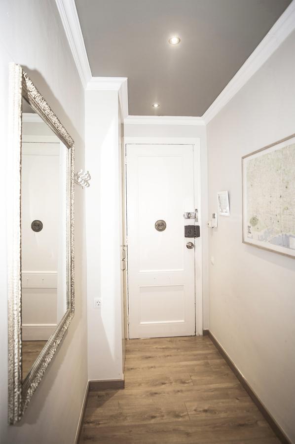 Mai & Maud Paralel Apartment Barcelona Exterior photo